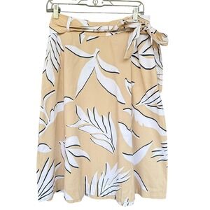 LOFT Outlet Skirt Womens Petites 10 Beige Tropical Leaf Print A-Line Midi Belted